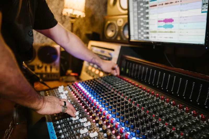 The Invisible Architects: How Underground Recording Engineers Are Quietly Defining the Sound of Tomorrow